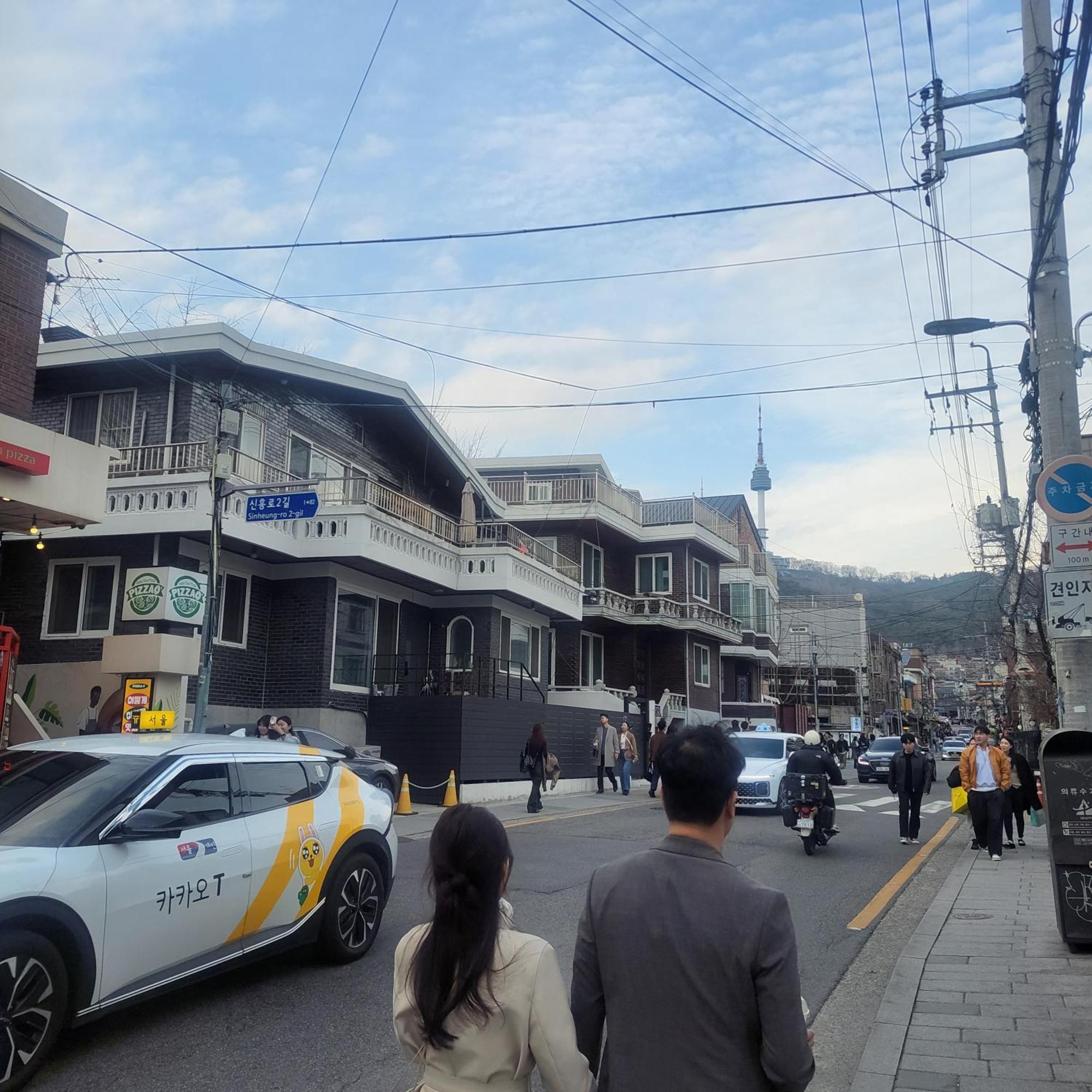 Newly Renovated Center Of #10 * Seoul