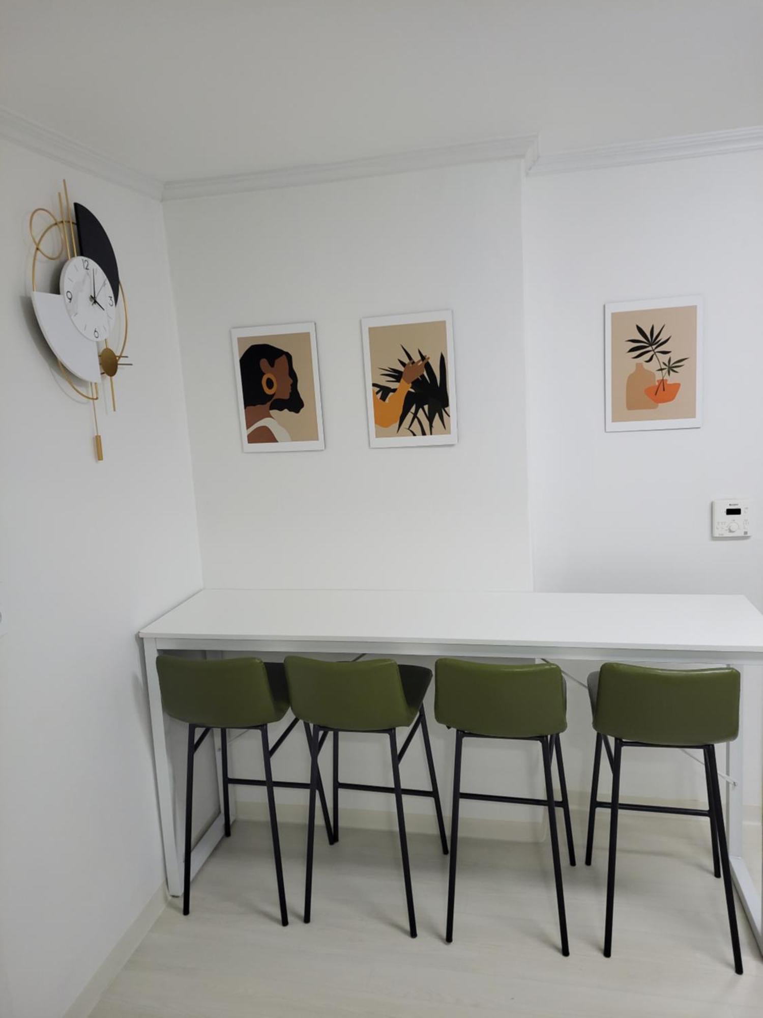Newly Renovated Center Of #10